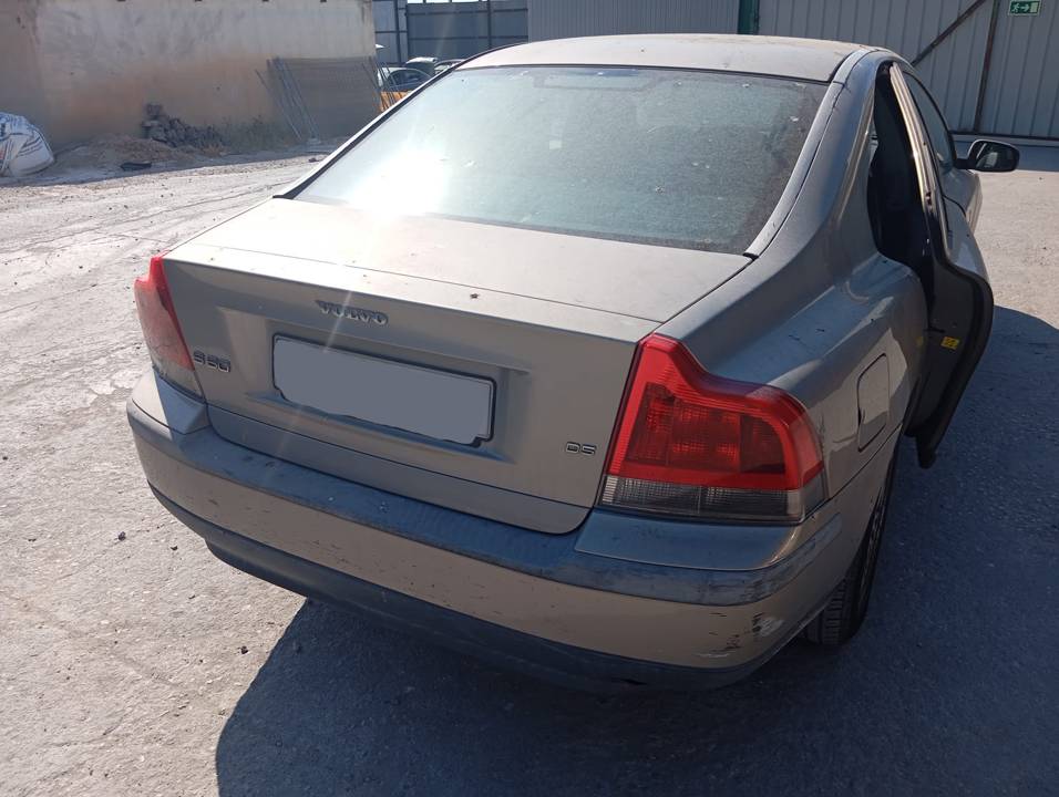 PARAGOLPES TRASERO