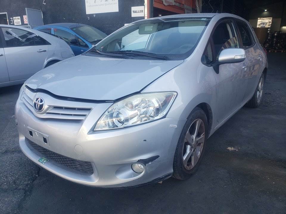 TOYOTA AURIS (E150) (2006 - 2012)