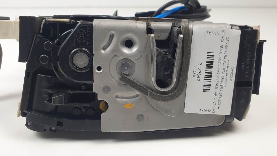 CERRADURA PUERTA TRASERA DERECHA - A2047302235 - MERCEDES - CLASE C (W204) FAMILIAR