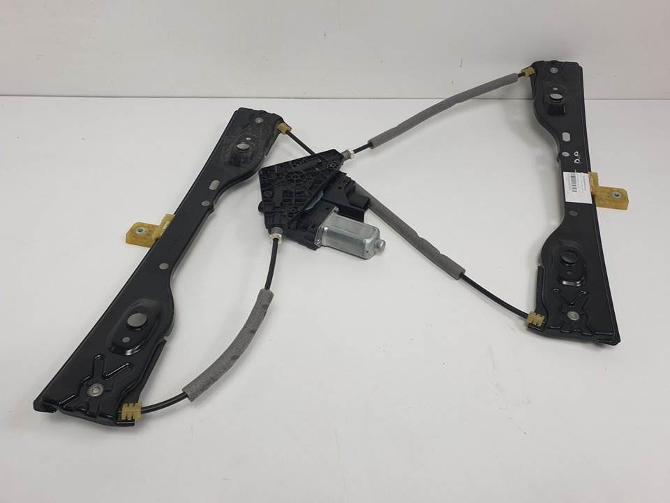 ELEVALUNAS DELANTERO DERECHO - 931401104 - JEEP - CHEROKEE (KL)