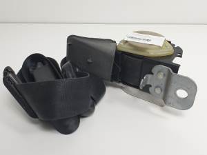 CINTURON SEGURIDAD DELANTERO IZQUIERDO P1BJ921D5AA CHRYSLER VOYAGER (RG) Autodesguaces Alicante