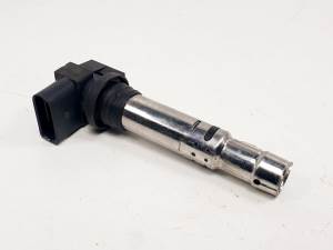 BOBINA ENCENDIDO 036905715F SEAT IBIZA (6L1) Autodesguaces Alicante