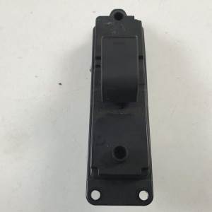 MANDO ELEVALUNAS TRASERO DERECHO GS1D03124610 MAZDA 6 LIM. (GH) Autodesguaces Alicante