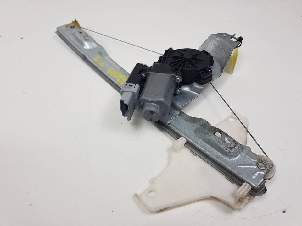 ELEVALUNAS TRASERO IZQUIERDO 9682632180 CITROEN C4 PICASSO Autodesguaces Alicante