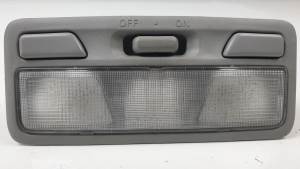 LUZ INTERIOR MR330450 MITSUBISHI MONTERO (V60/V70) Autodesguaces Alicante