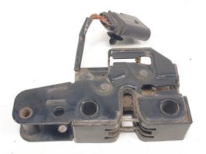 CERRADURA CAPOT 7L0823509A VOLKSWAGEN TOUAREG (7LA) Autodesguaces Alicante