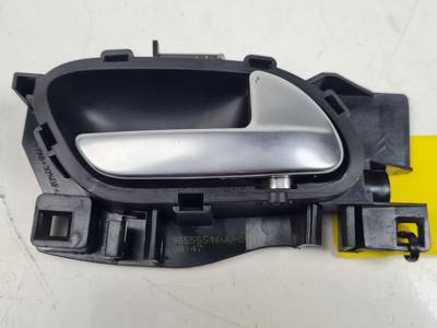 MANETA INTERIOR TRASERA DERECHA 96555516VV PEUGEOT 2008 (A94) Autodesguaces Alicante