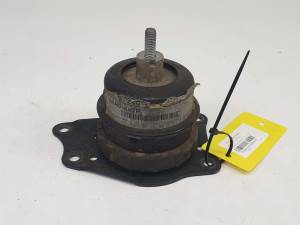 SOPORTE MOTOR DERECHO 6R0199167R SEAT IBIZA (6J5) Autodesguaces Alicante