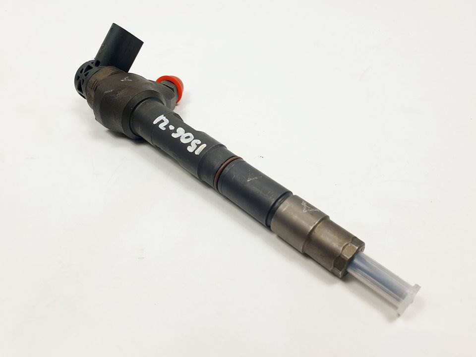 INYECTOR - 04L130277E - VOLKSWAGEN - GOLF VII LIM. (5G1)