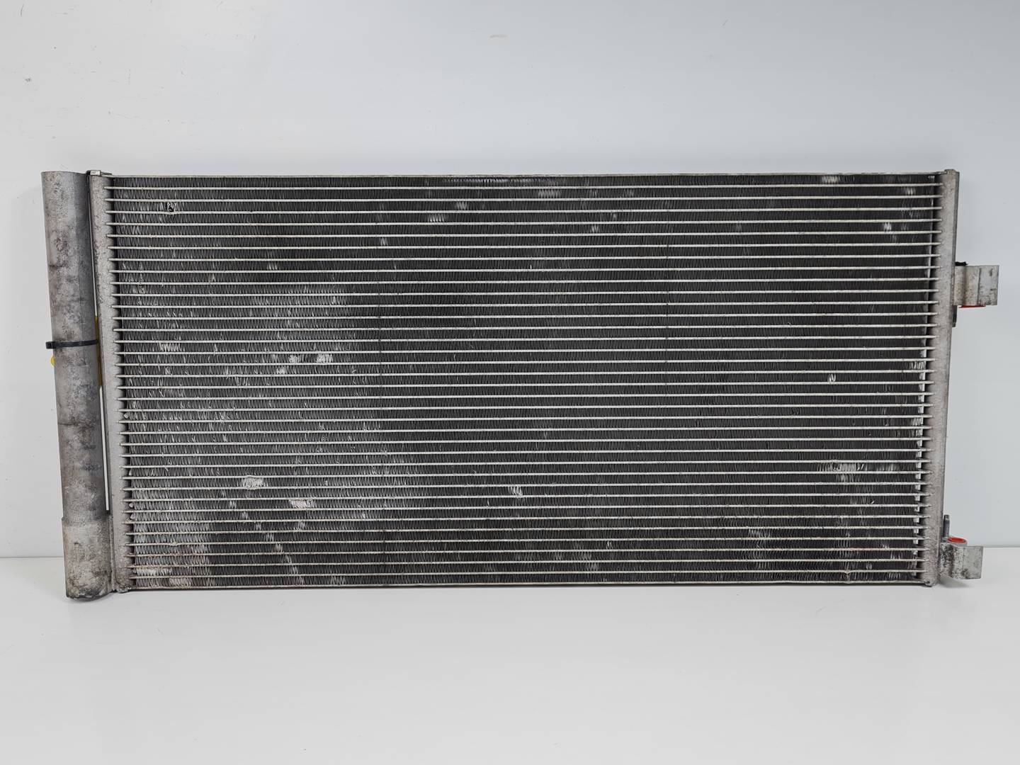 CONDENSADOR / RADIADOR AIRE ACONDICIONADO - 921100002R - RENAULT - LAGUNA GRANDTOUR III