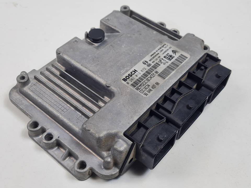 CENTRALITA MOTOR UCE 0281013872 CITROEN C3 PICASSO Autodesguaces Alicante