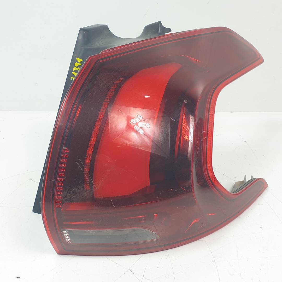 PILOTO TRASERO DERECHO - 9814745980 - PEUGEOT - 2008 (A94)