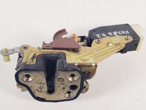 CERRADURA PUERTA DELANTERA IZQUIERDA 4769956 SAAB 9-3 BERLINA Autodesguaces Alicante