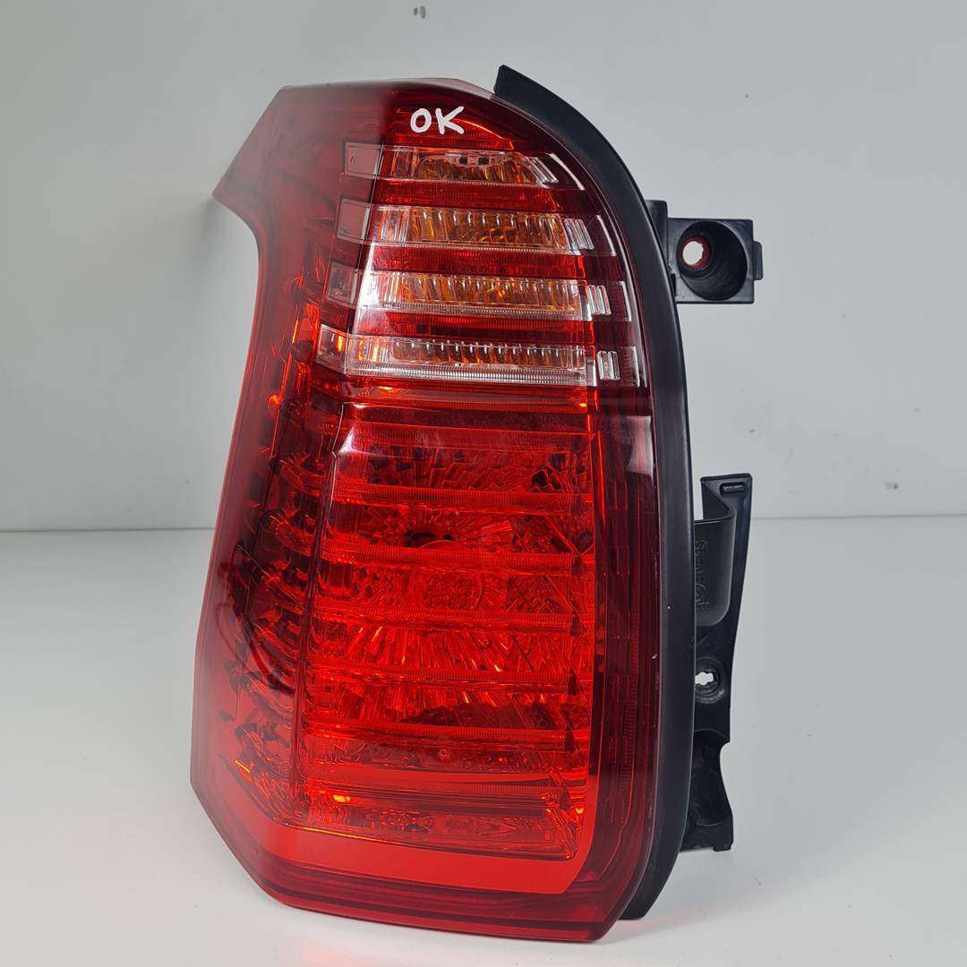 PILOTO TRASERO IZQUIERDO - 9672666580 - PEUGEOT - 5008 (T87)