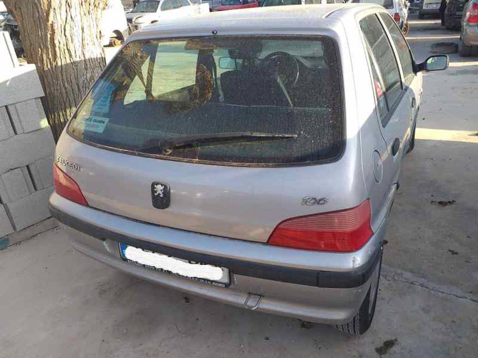 Imagen del vehículo PEUGEOT 106 (S2)