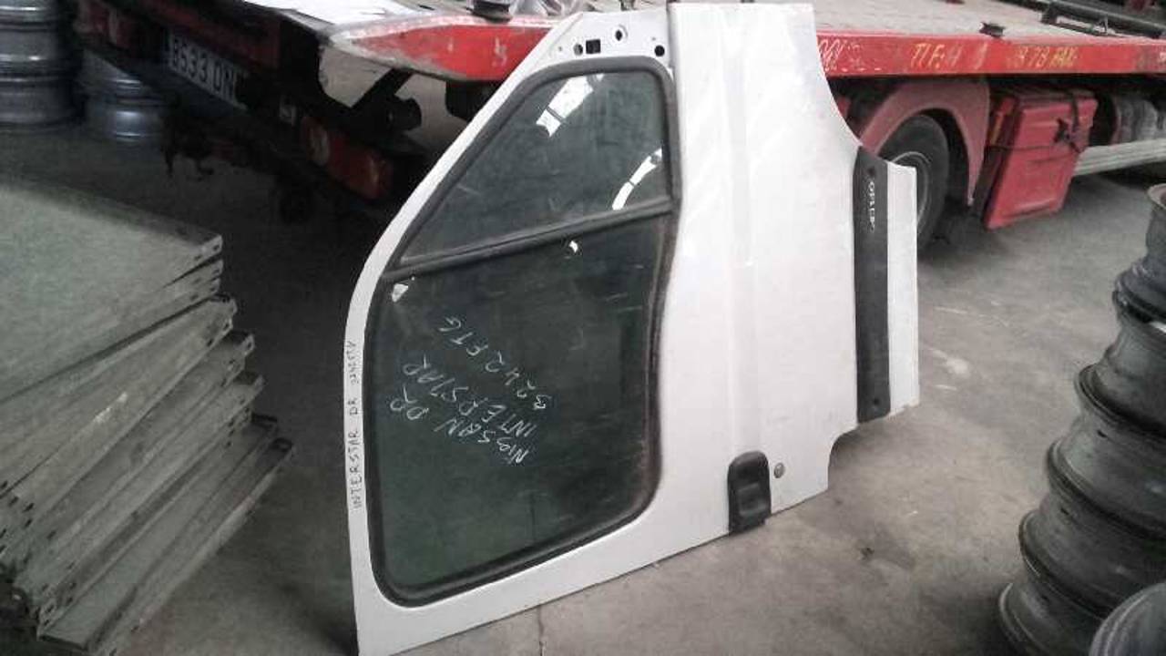 PUERTA DELANTERA DERECHA