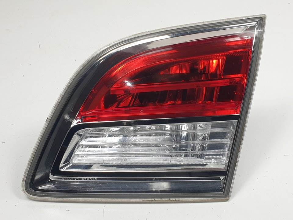 PILOTO TRASERO DERECHO INTERIOR - TD11513F0 - MAZDA - CX-9 (2007 - ... )