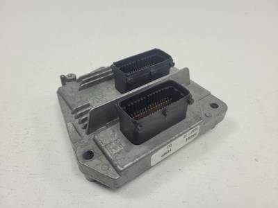 CENTRALITA MOTOR UCE 55561172 OPEL ASTRA GTC Autodesguaces Alicante