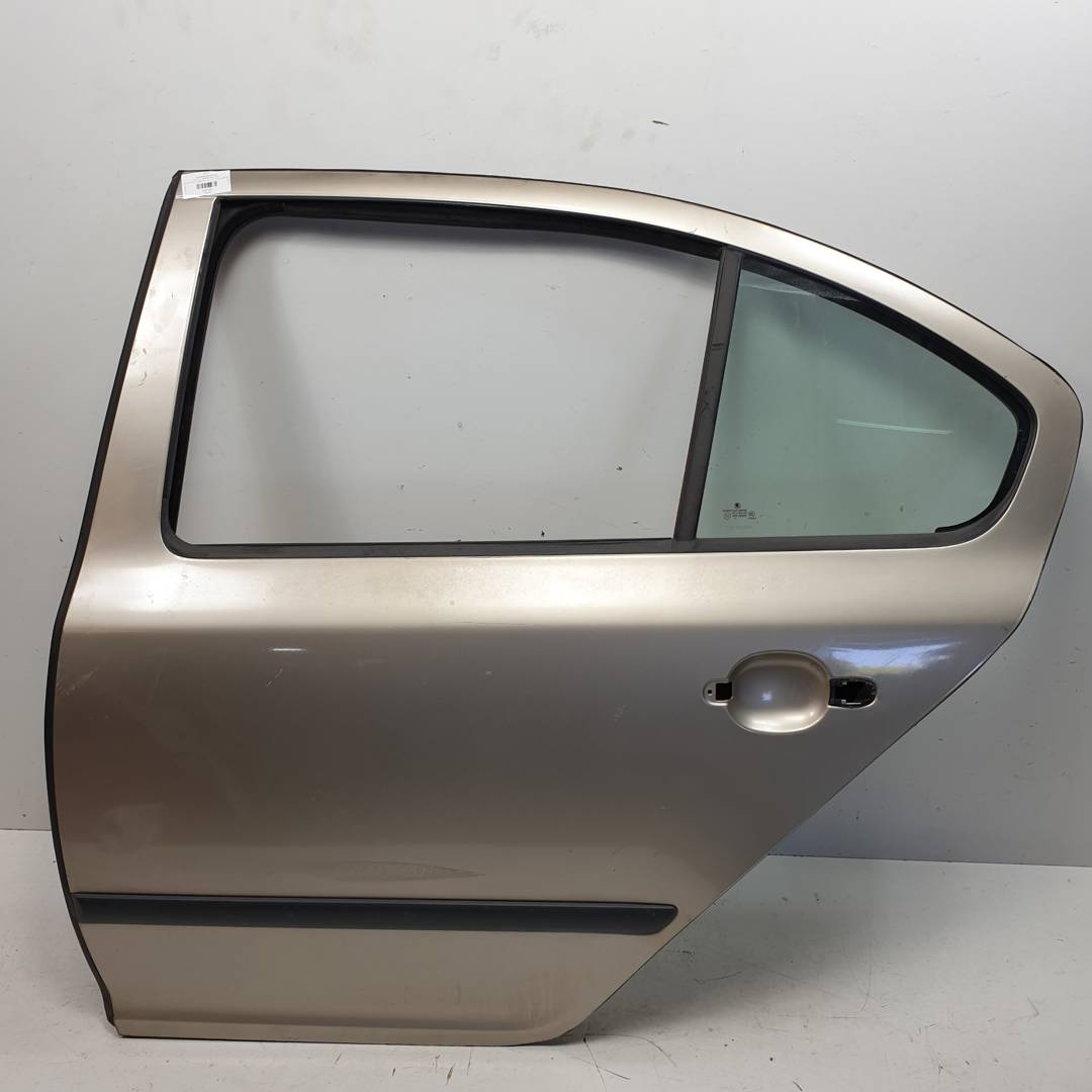 PUERTA TRASERA IZQUIERDA - SKODA - OCTAVIA BERLINA (1Z3)