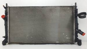 RADIADOR AGUA 3M5H8005TL FORD FOCUS LIM. (CB4) Autodesguaces Alicante
