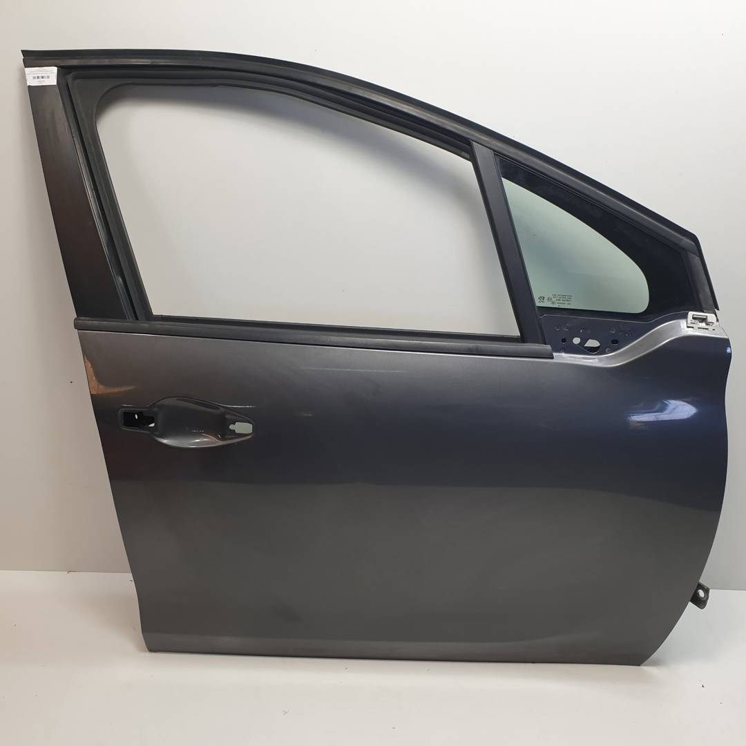 Porte avant droite - PEUGEOT - 208