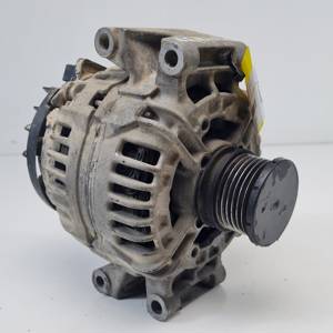 ALTERNADOR 0986049010 MERCEDES VITO (W639) COMBI 06.2003 -> Autodesguaces Alicante