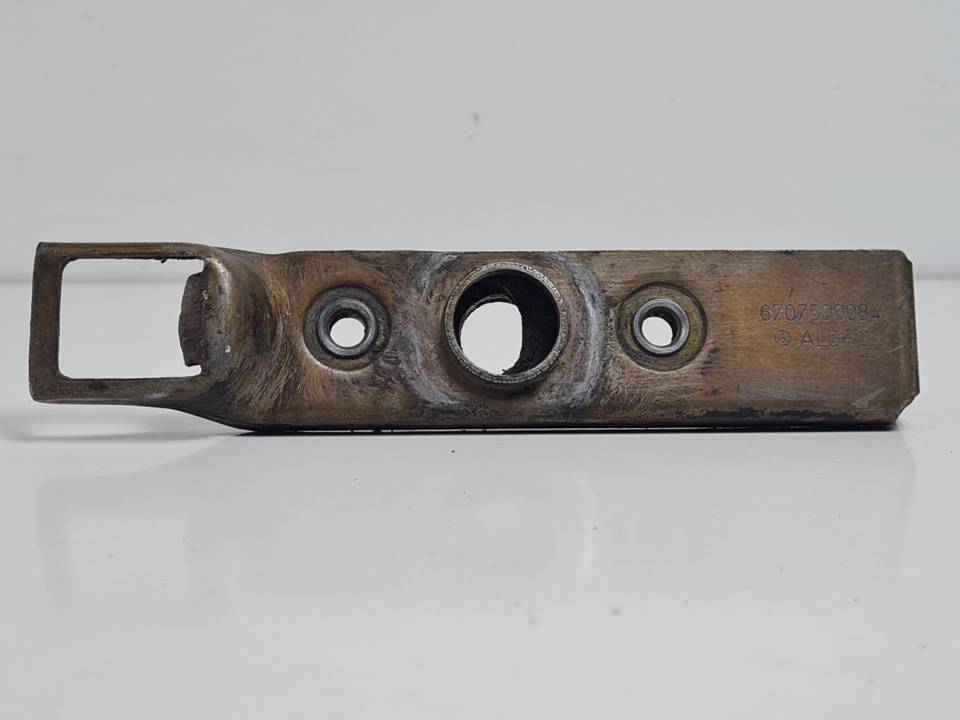 CERRADURA CAPOT 6707500084 MERCEDES SPRINTER (W902) Autodesguaces Alicante