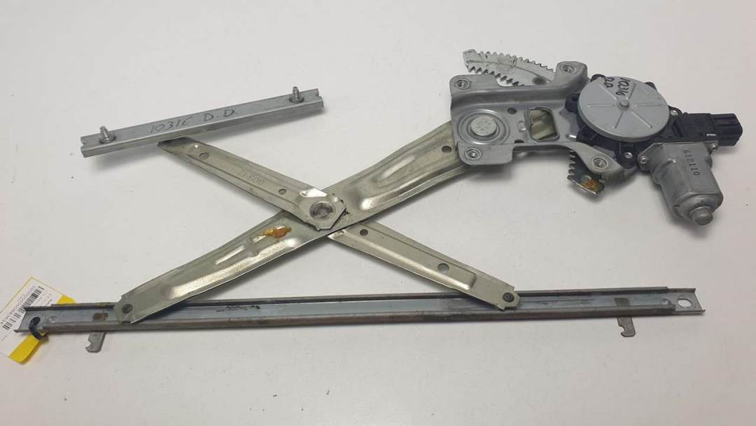 ELEVALUNAS DELANTERO DERECHO - A0215713A086 - MITSUBISHI - OUTLANDER (CW0)