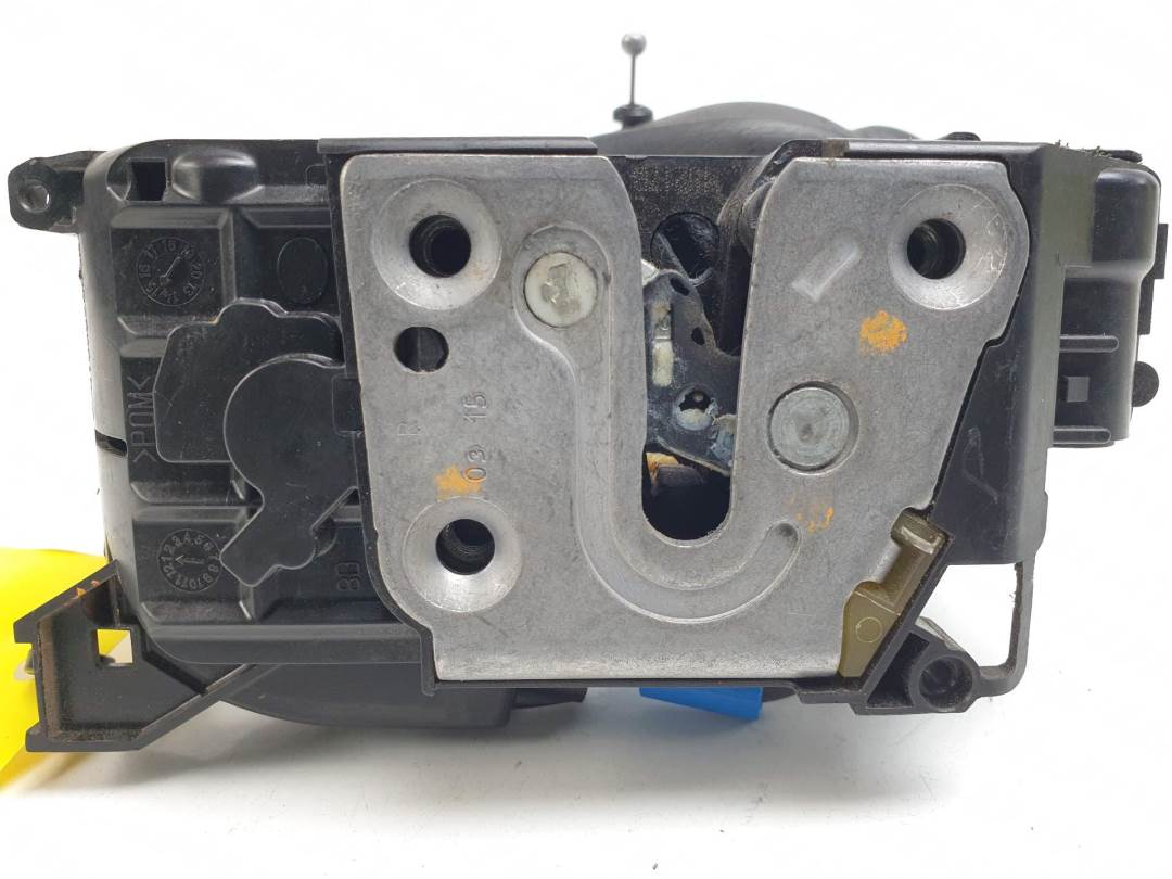Serrure de porte avant droite - 805020001R - RENAULT - MEGANE III BERLINA 5P