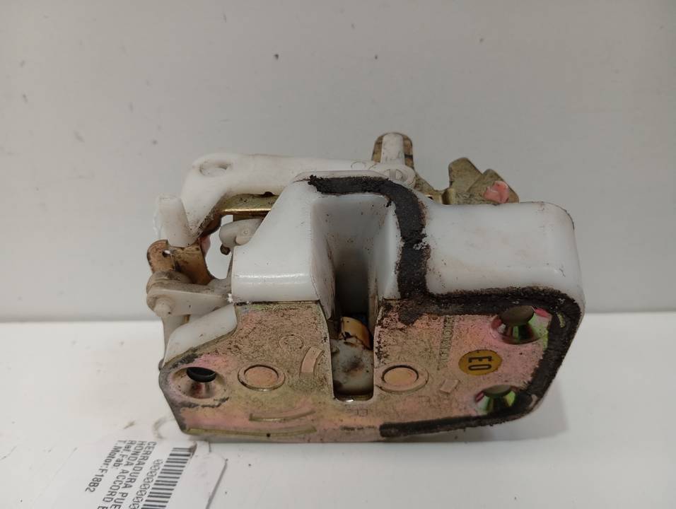 CERRADURA PUERTA TRASERA DERECHA