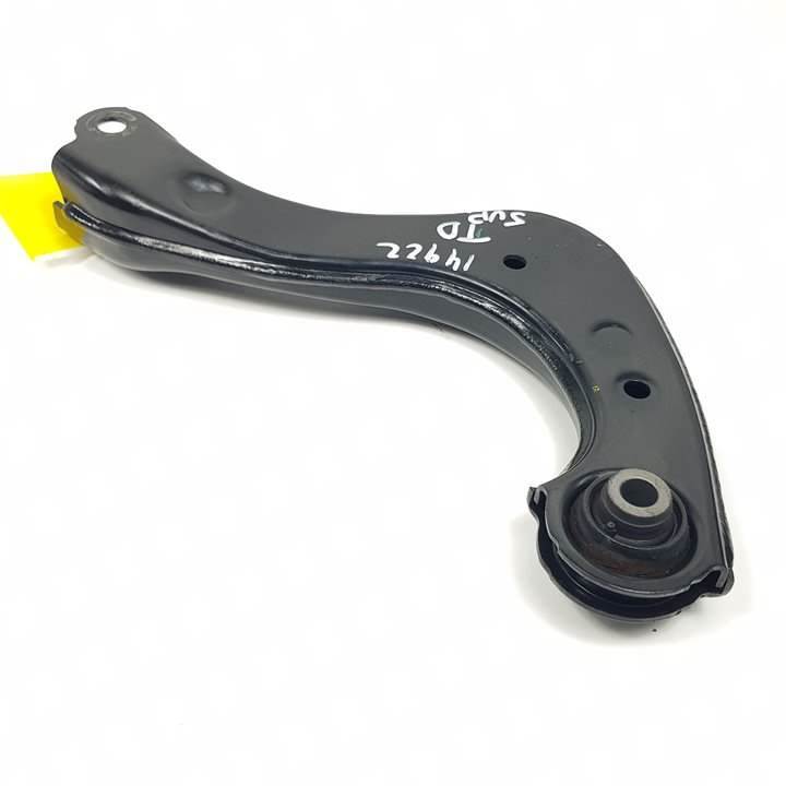 BRAZO SUSPENSION SUPERIOR TRASERO DERECHO - TOYOTA - COROLLA (E21)