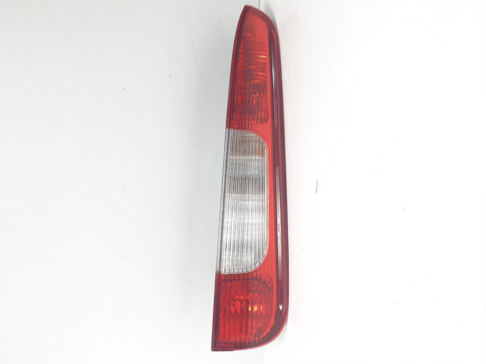 PILOTO TRASERO DERECHO 3M5113A602AA FORD FOCUS C-MAX (CAP) Autodesguaces Alicante