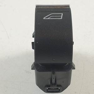 MANDO ELEVALUNAS TRASERO IZQUIERDO BM5T14529AB FORD C-MAX (CB7) Autodesguaces Alicante