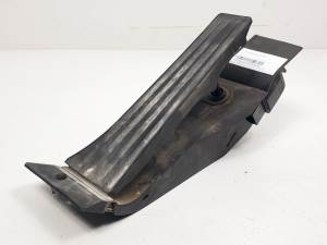 POTENCIOMETRO PEDAL 3540676693001 LAND ROVER RANGE ROVER (L322) Autodesguaces Alicante