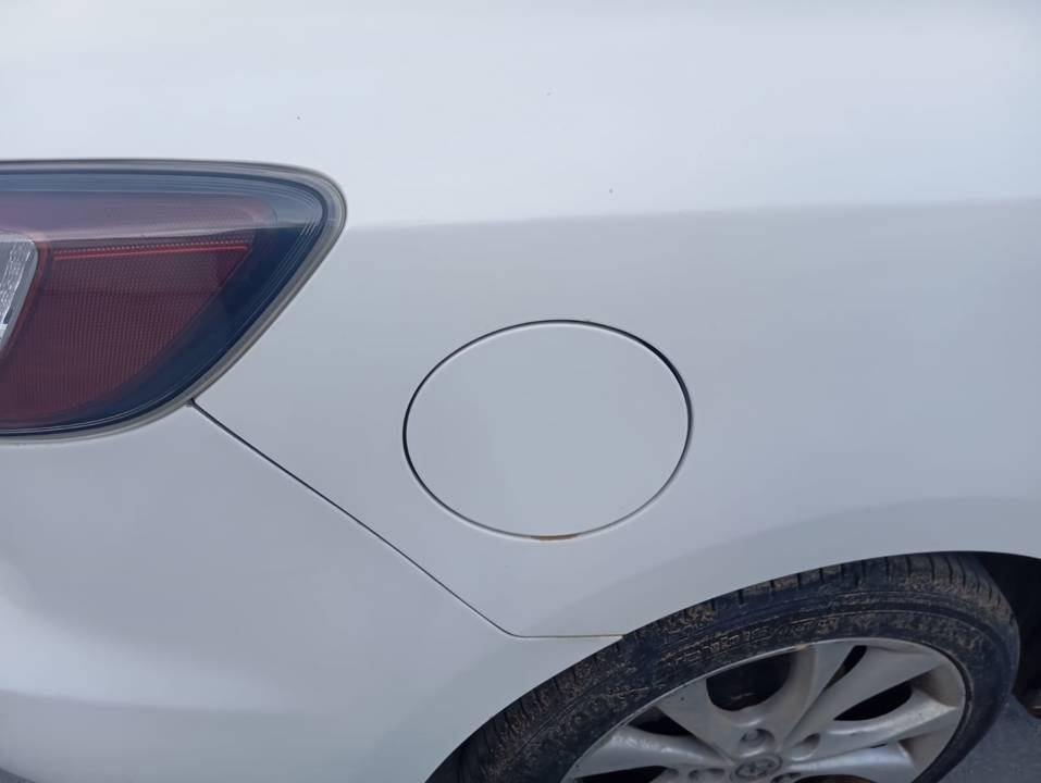 TAPA EXTERIOR COMBUSTIBLE