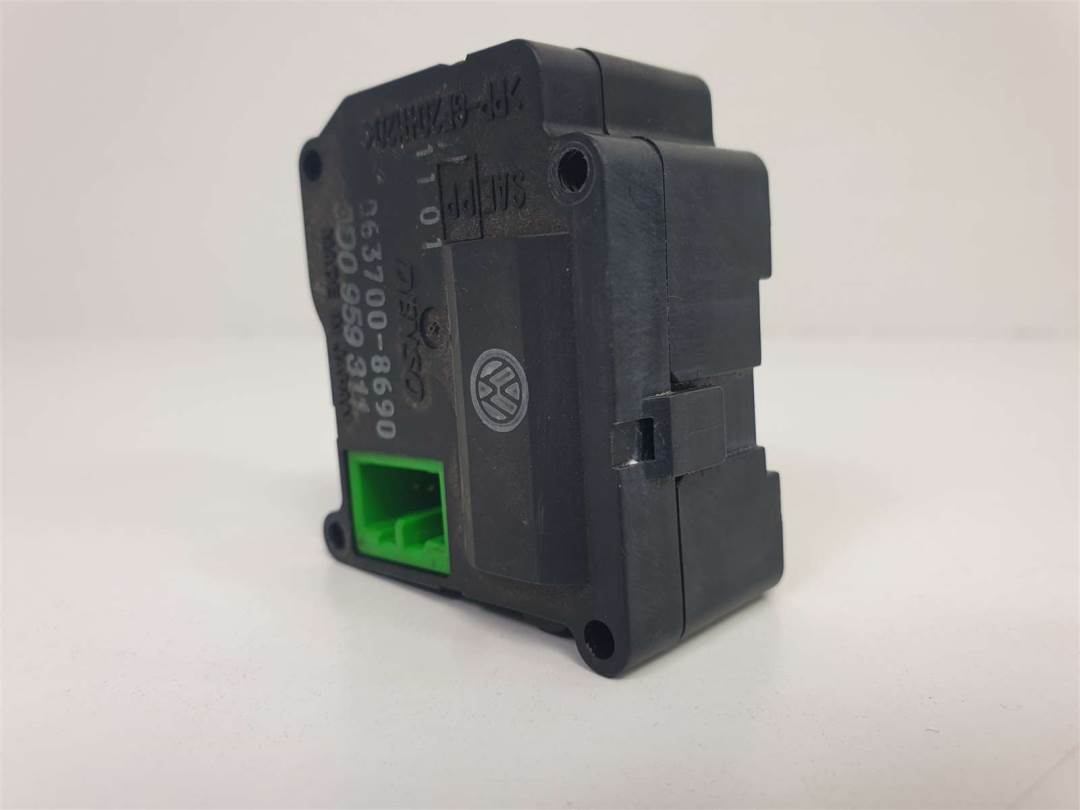 MOTOR APERTURA TRAMPILLAS CLIMATIZADOR - 3D0959311 - BENTLEY - CONTINENTAL GT