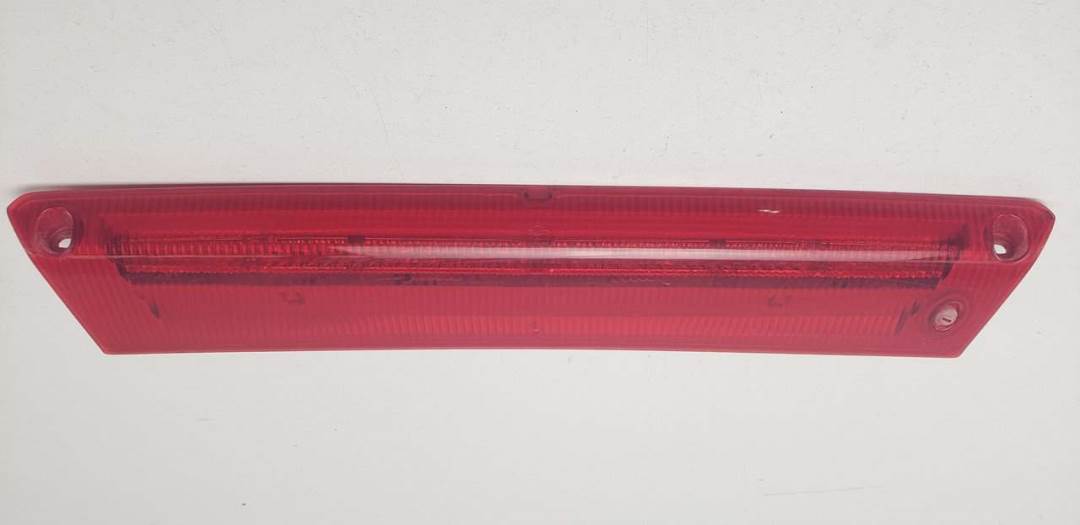 Troisième feu stop - 8A6113A613DA - FORD - FOCUS LIM.