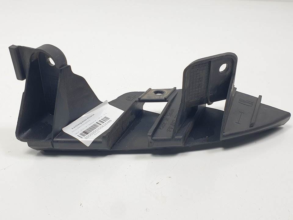 MOLDURAS TRASERAS - 1P0807377 - SEAT - LEON (1P1)