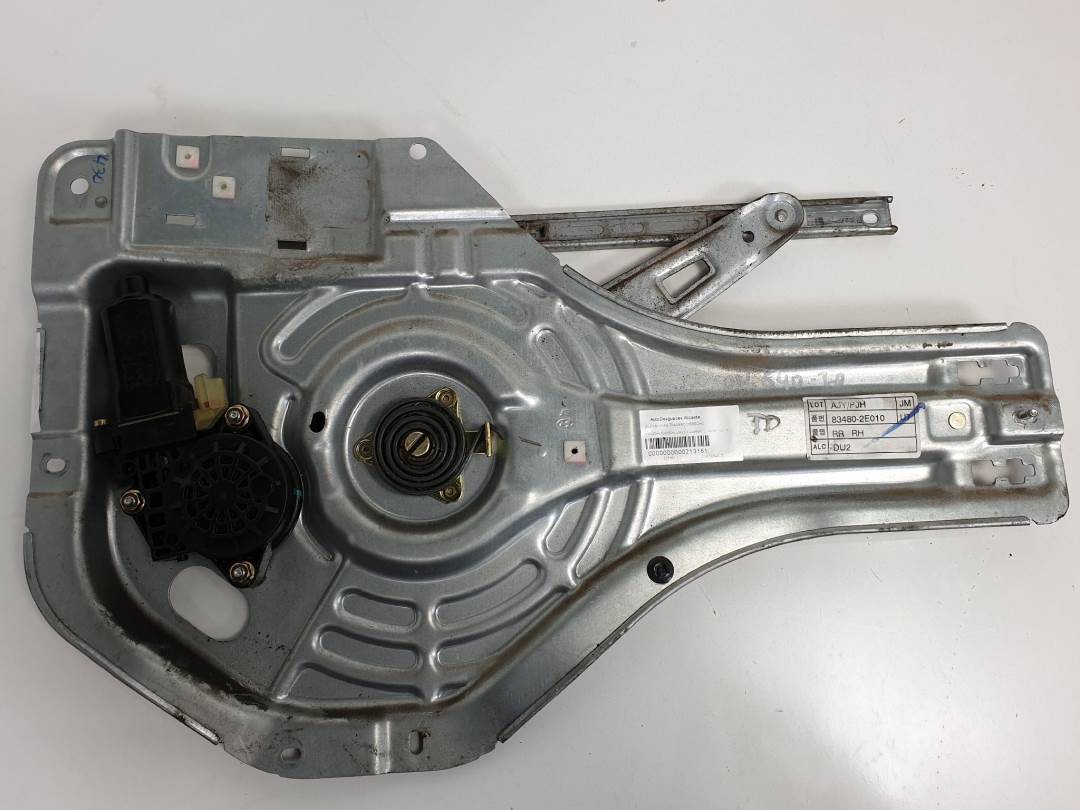 ELEVALUNAS TRASERO DERECHO - 834802E010 - HYUNDAI - TUCSON (JM)