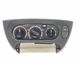 MANDO CALEFACCION / AIRE ACONDICIONADO 662366X RENAULT MEGANE I SCENIC (JA0) Autodesguaces Alicante