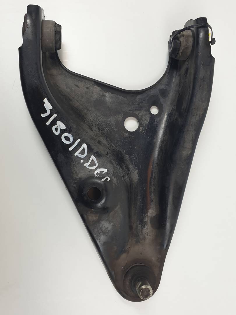 BRAZO SUSPENSION INFERIOR DELANTERO DERECHO - 545006623R - DACIA - SANDERO