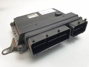 CENTRALITA MOTOR UCE TN2753003751 TOYOTA VENZA (AV10) Autodesguaces Alicante