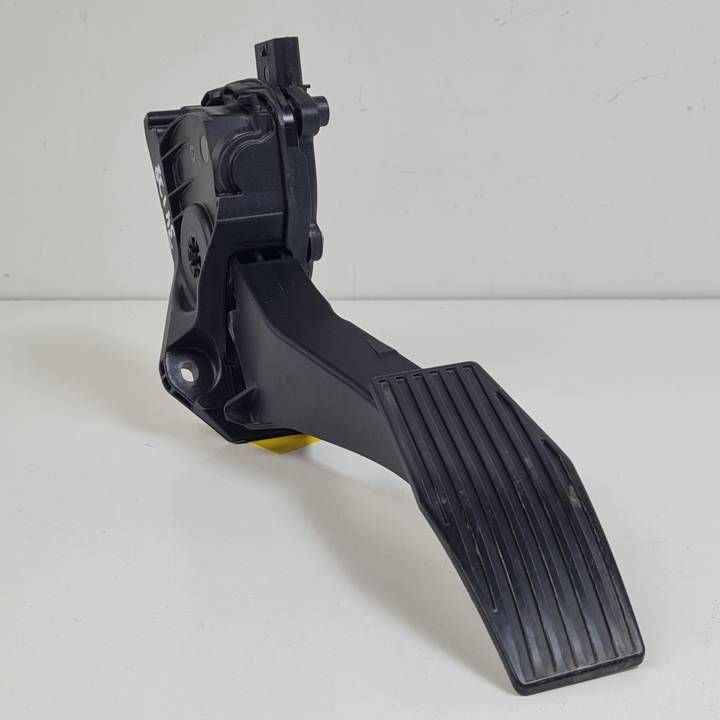 POTENCIOMETRO PEDAL 13373776 OPEL ASTRA K Autodesguaces Alicante
