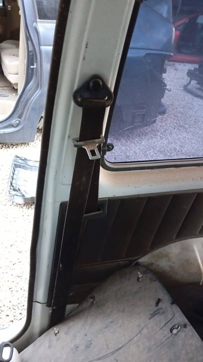 CINTURON SEGURIDAD DELANTERO DERECHO