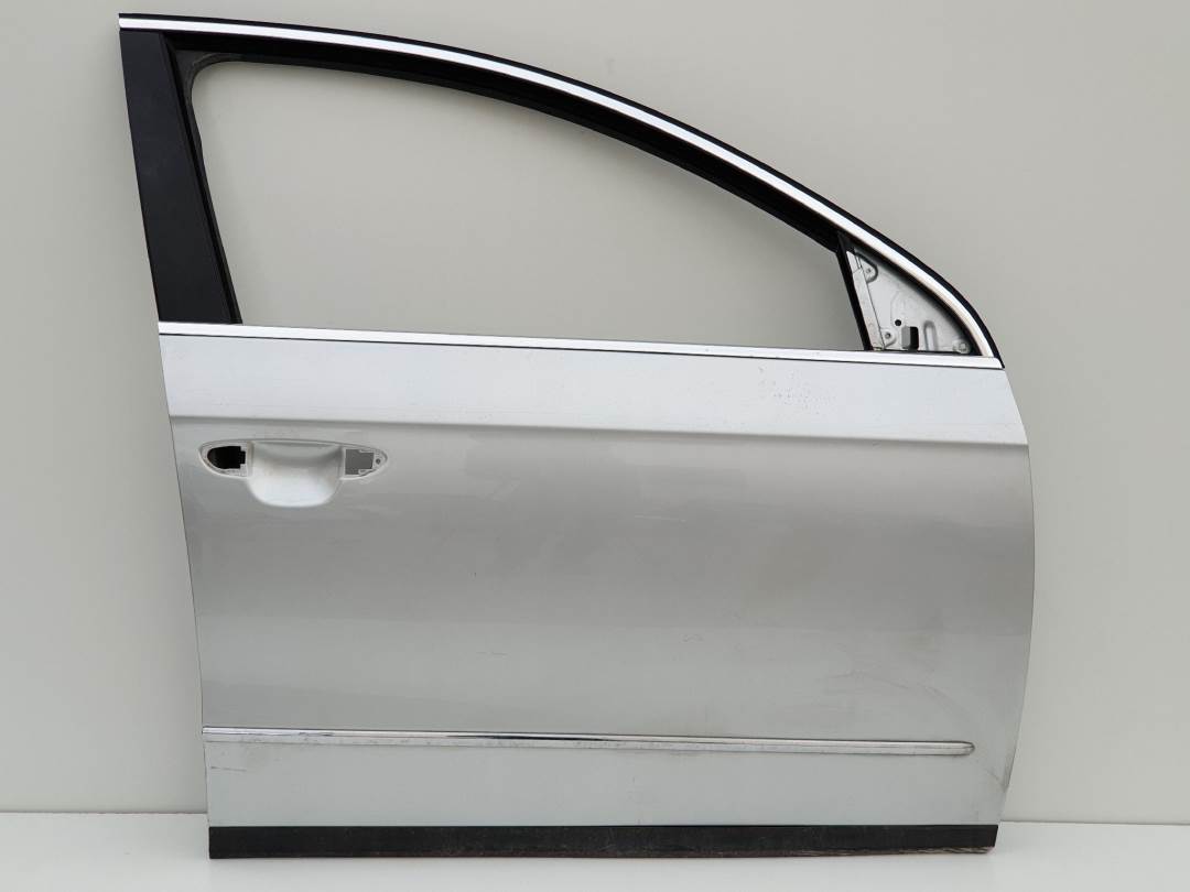 PUERTA DELANTERA DERECHA - KIA - RIO (DC)