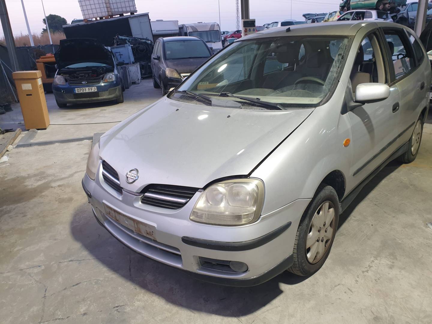 NISSAN ALMERA TINO (V10M) (2000 - 2006)