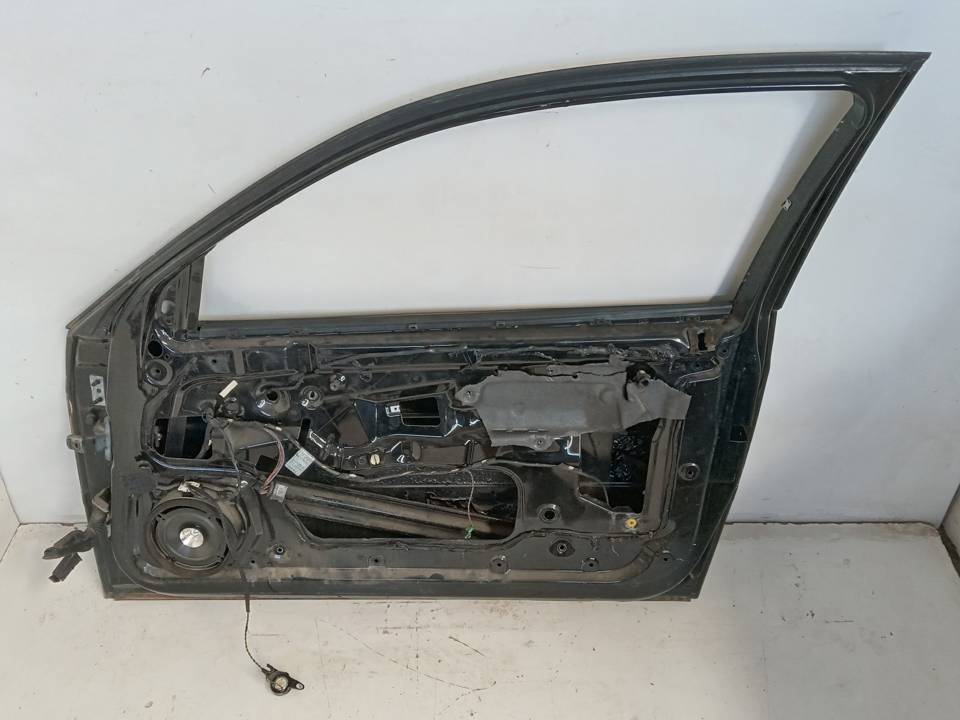 PUERTA DELANTERA DERECHA