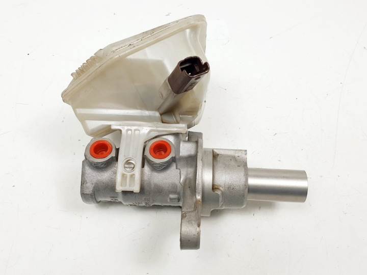 BOMBA FRENO 0204051007 CITROEN C4 COUPE Autodesguaces Alicante