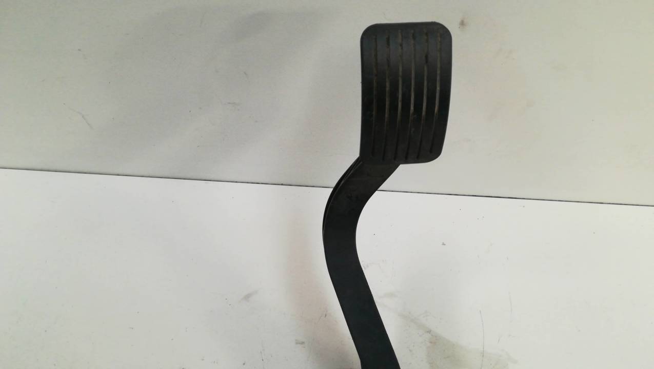 PEDAL ACELERADOR