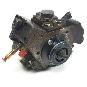 BOMBA INYECCION 55572537 OPEL CORSA D Autodesguaces Alicante